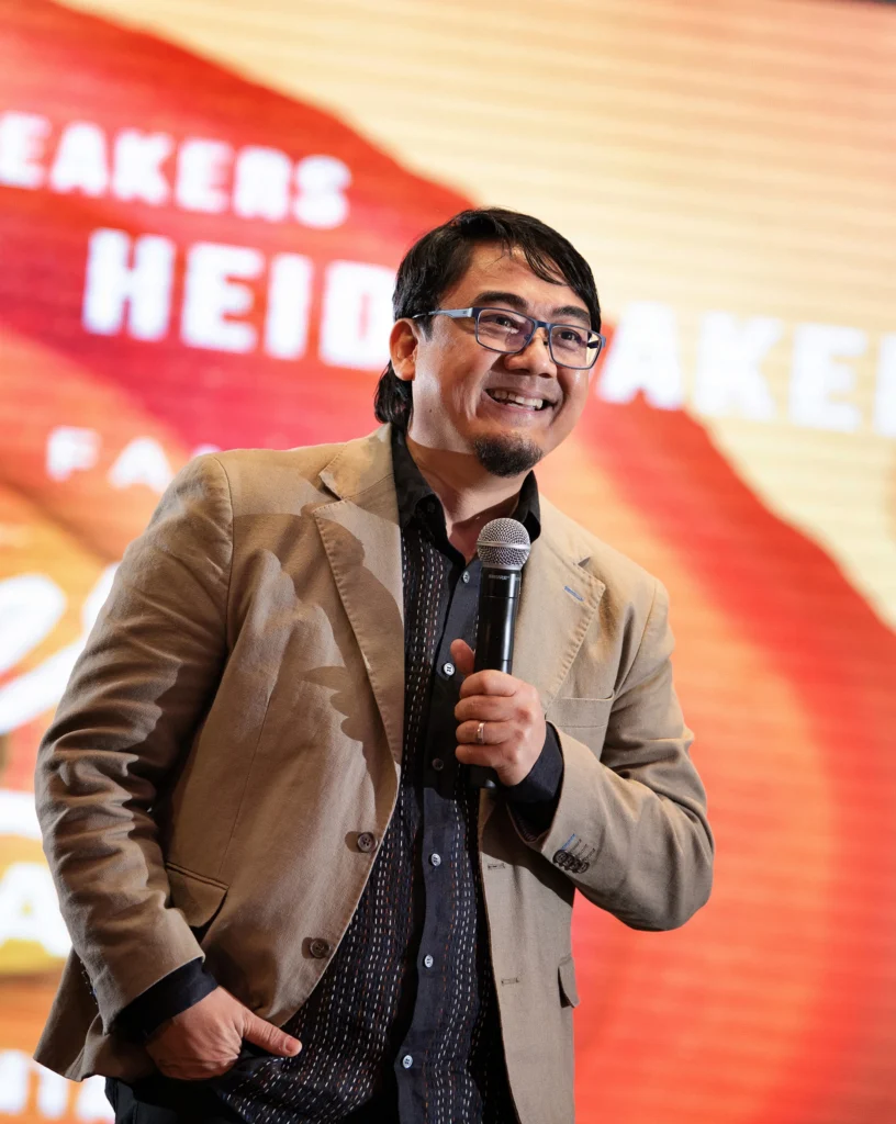 Speakers 05